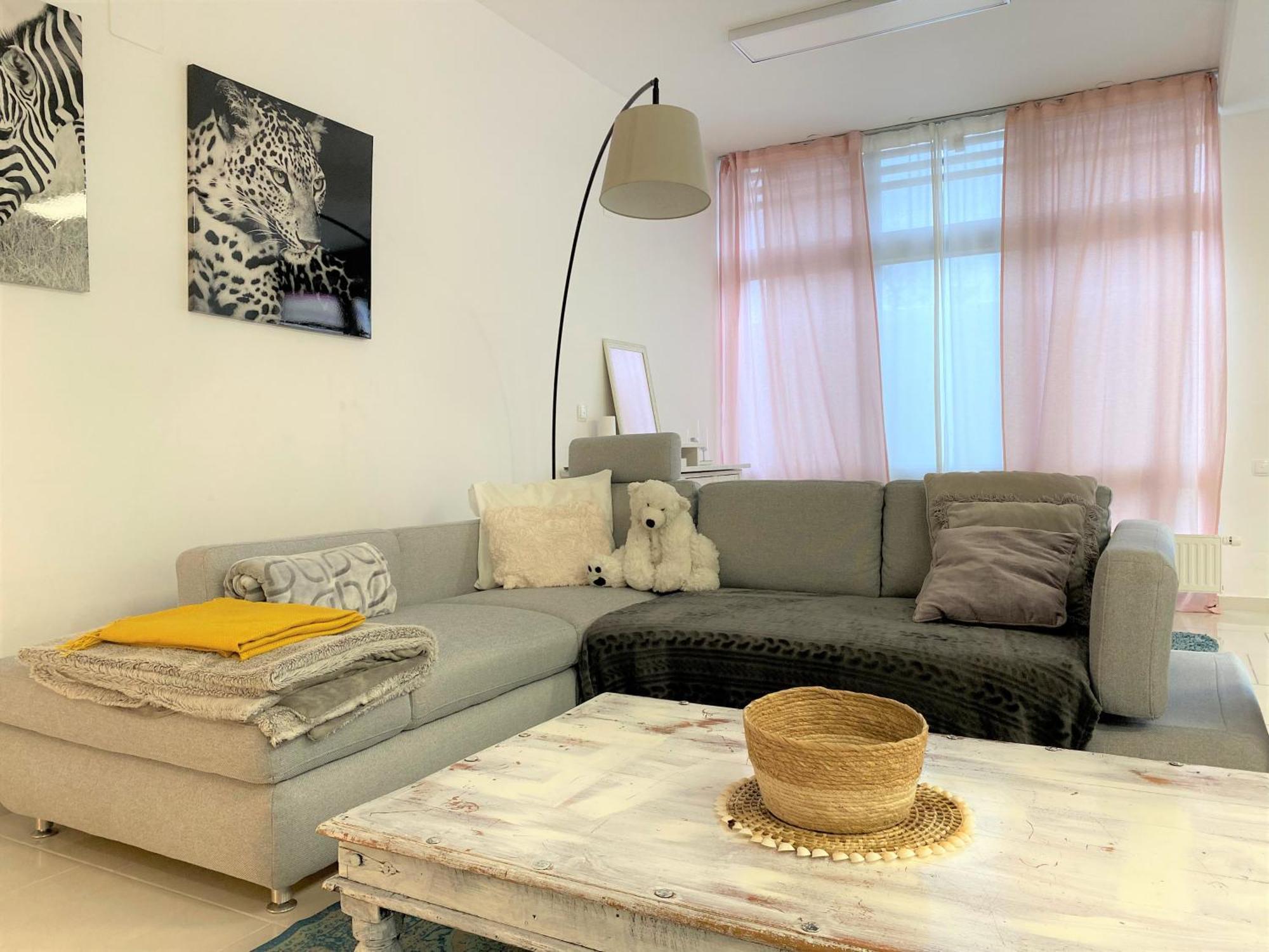 Stadtsuite Mit Sauna In Wiener Neustadt 135 M2 外观 照片