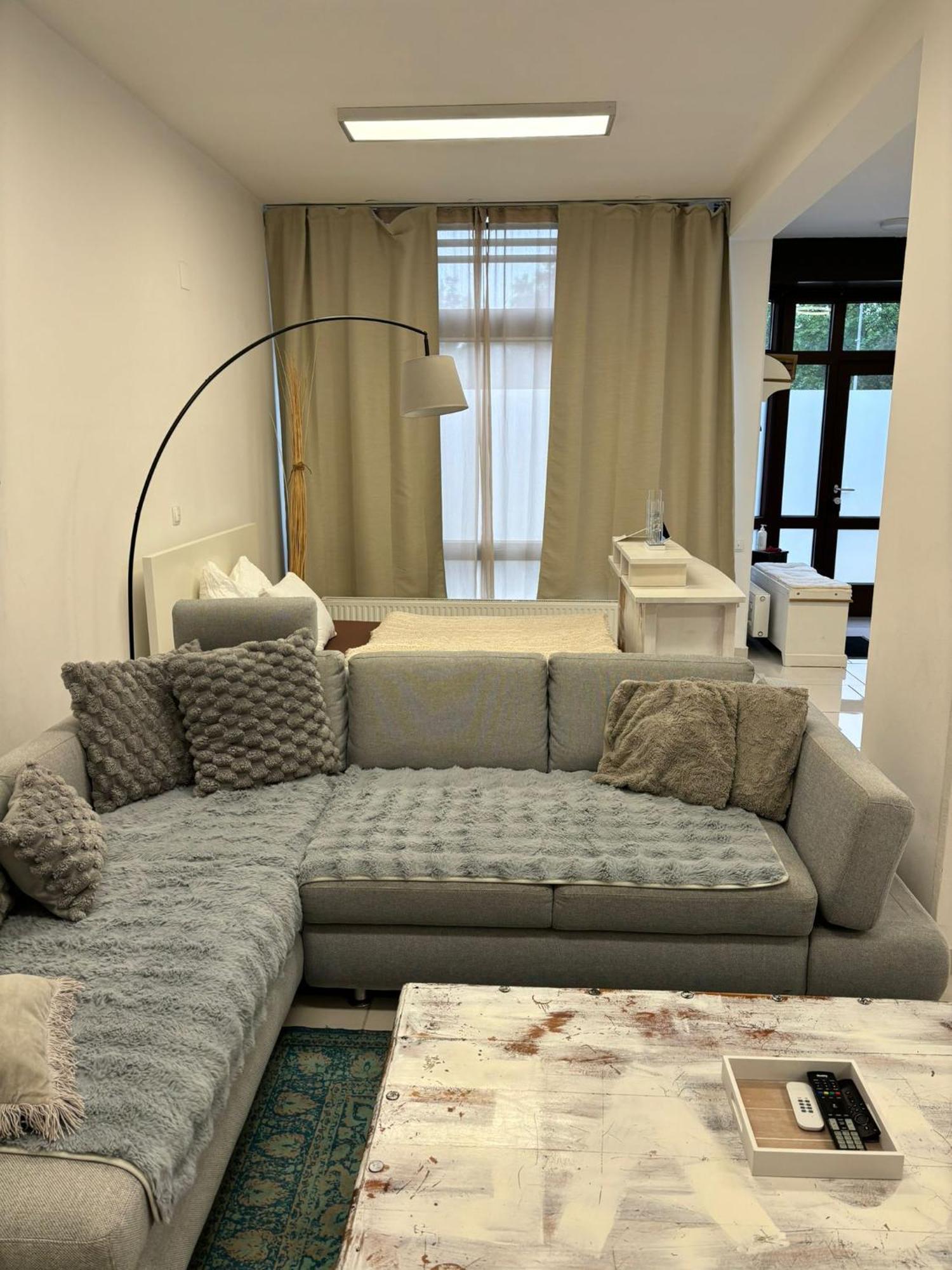 Stadtsuite Mit Sauna In Wiener Neustadt 135 M2 外观 照片